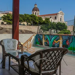 https://attico-con-terrazza-unico.in-sardinia.net